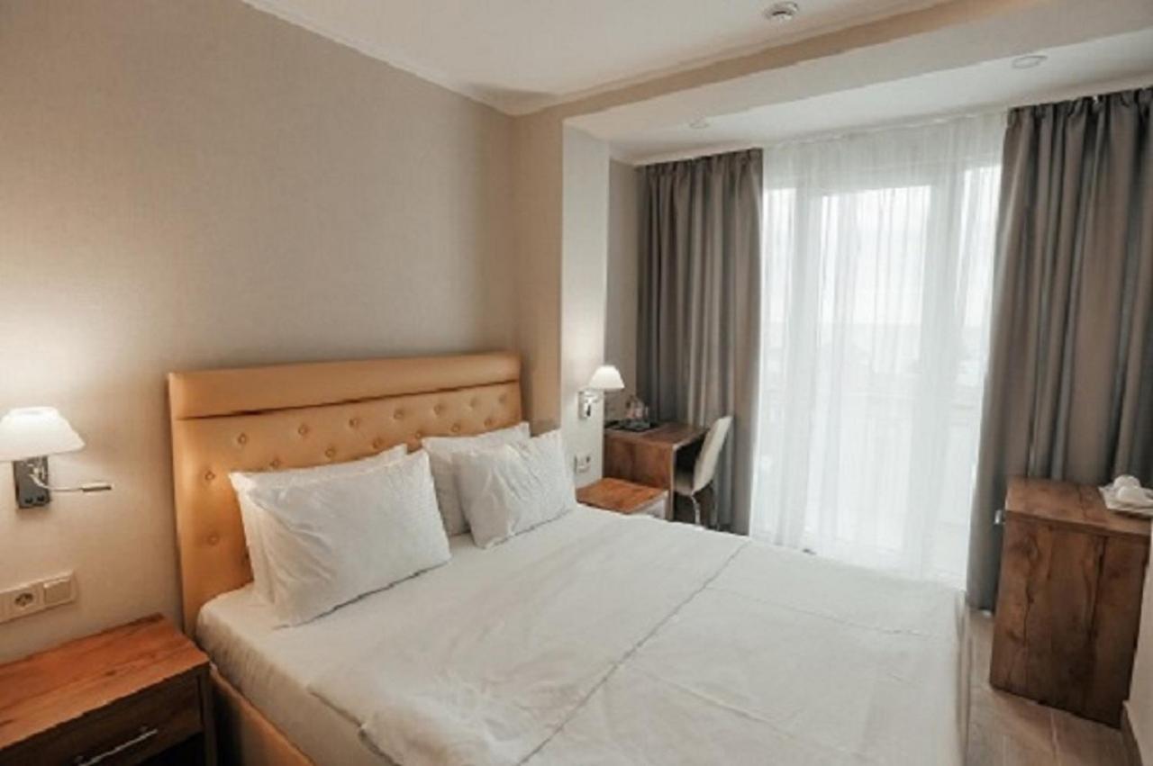 Amza Park Hotel Γκάγκρα Εξωτερικό φωτογραφία