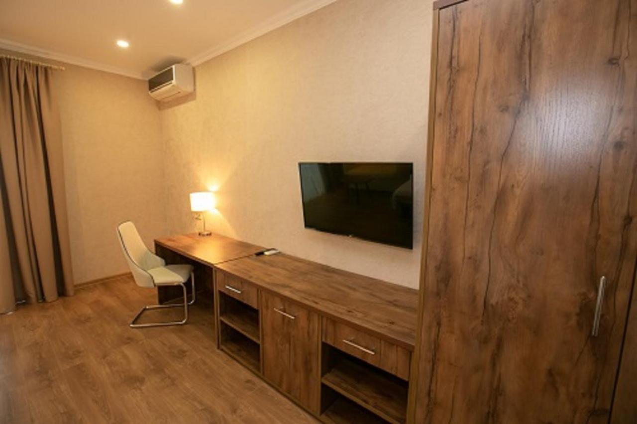 Amza Park Hotel Γκάγκρα Εξωτερικό φωτογραφία