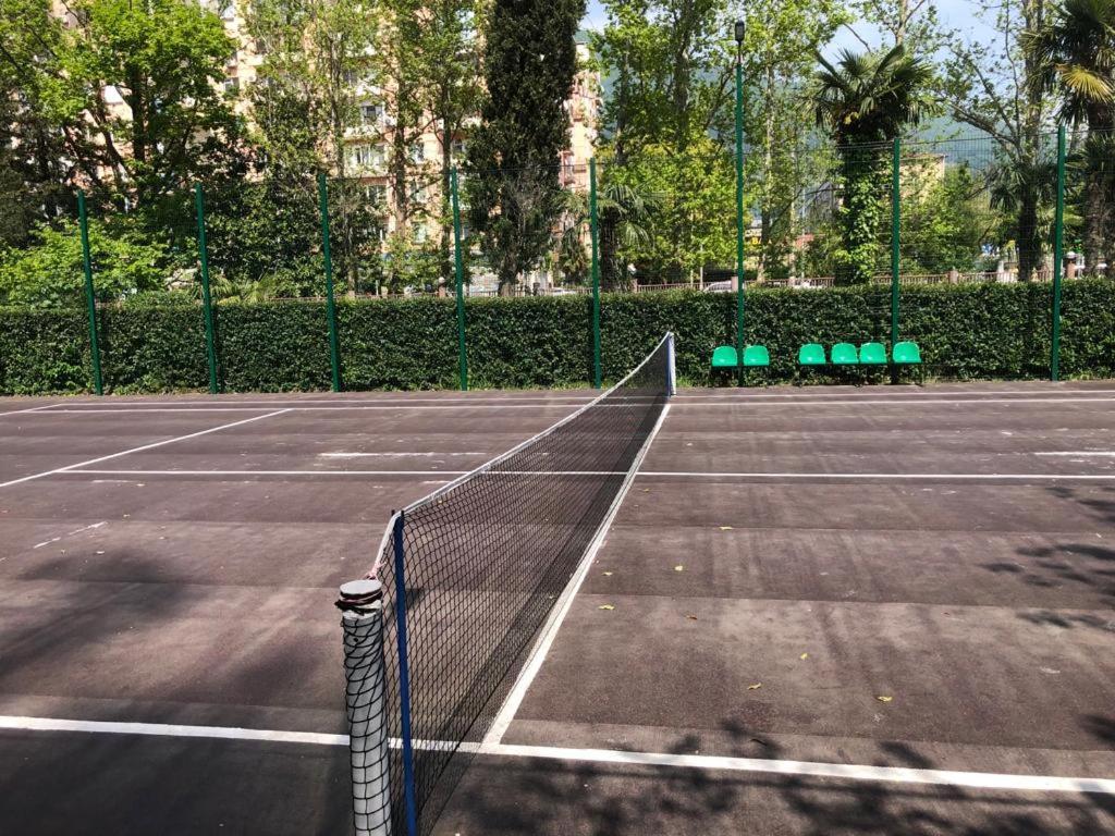Amza Park Hotel Γκάγκρα Εξωτερικό φωτογραφία